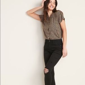 Old Navy Banded Collar Shirt in Leopard